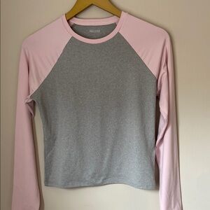 Hollister Fitted Raglan Long Sleeve Tee in Gray and Pink